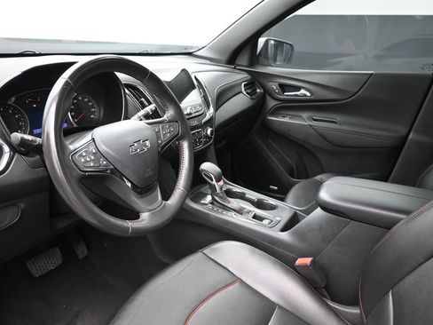 Used 2022 Chevrolet Equinox RS w/ RS Leather Package image 15
