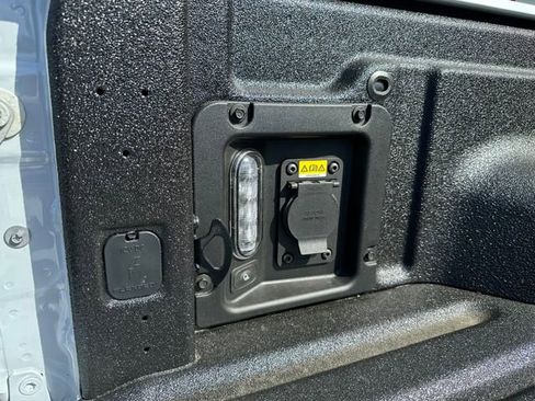 New 2026 Ford Maverick Lariat w/ Black Appearance Package image 25