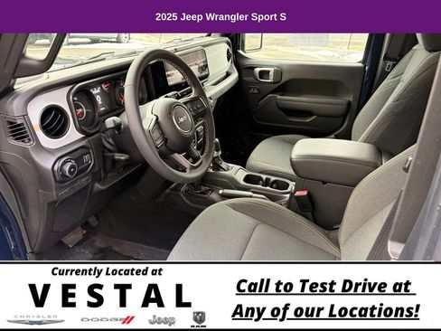 Used 2025 Jeep Wrangler Sport image 9