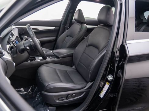 Used 2021 INFINITI QX50 Luxe w/ Appearance Package image 16