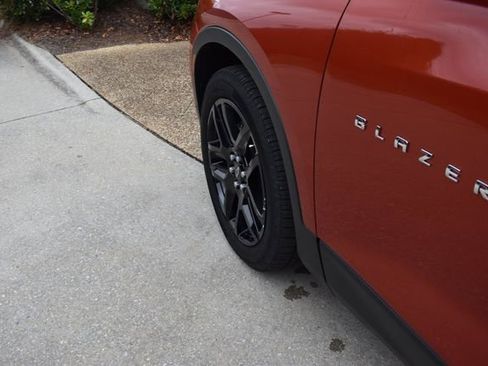 Used 2021 Chevrolet Blazer LT image 16