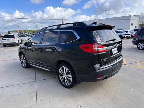 Used 2020 Subaru Ascent Limited w/ Popular Package #4 image 6