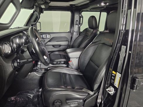 Used 2023 Jeep Wrangler Unlimited Rubicon 392 w/ Xtreme Recon 35" Tire Package AWD/4WD image 9