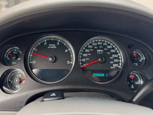 Used 2008 Chevrolet Silverado 2500 LTZ w/ Suspension Package, Off-Road image 35