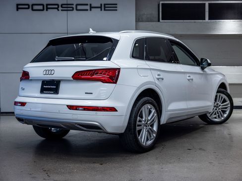 Used 2019 Audi Q5 Premium w/ Premium Plus Package AWD/4WD image 8