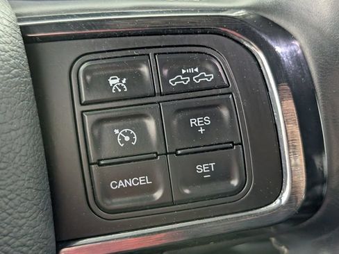 Used 2022 RAM 2500 Limited AWD/4WD image 17