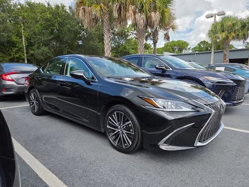 Used 2025 Lexus ES 350 w/ Premium Package FWD image 1