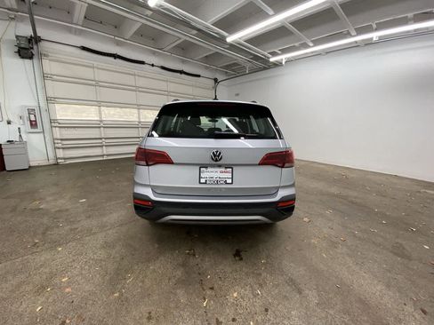 Used 2024 Volkswagen Taos S image 5