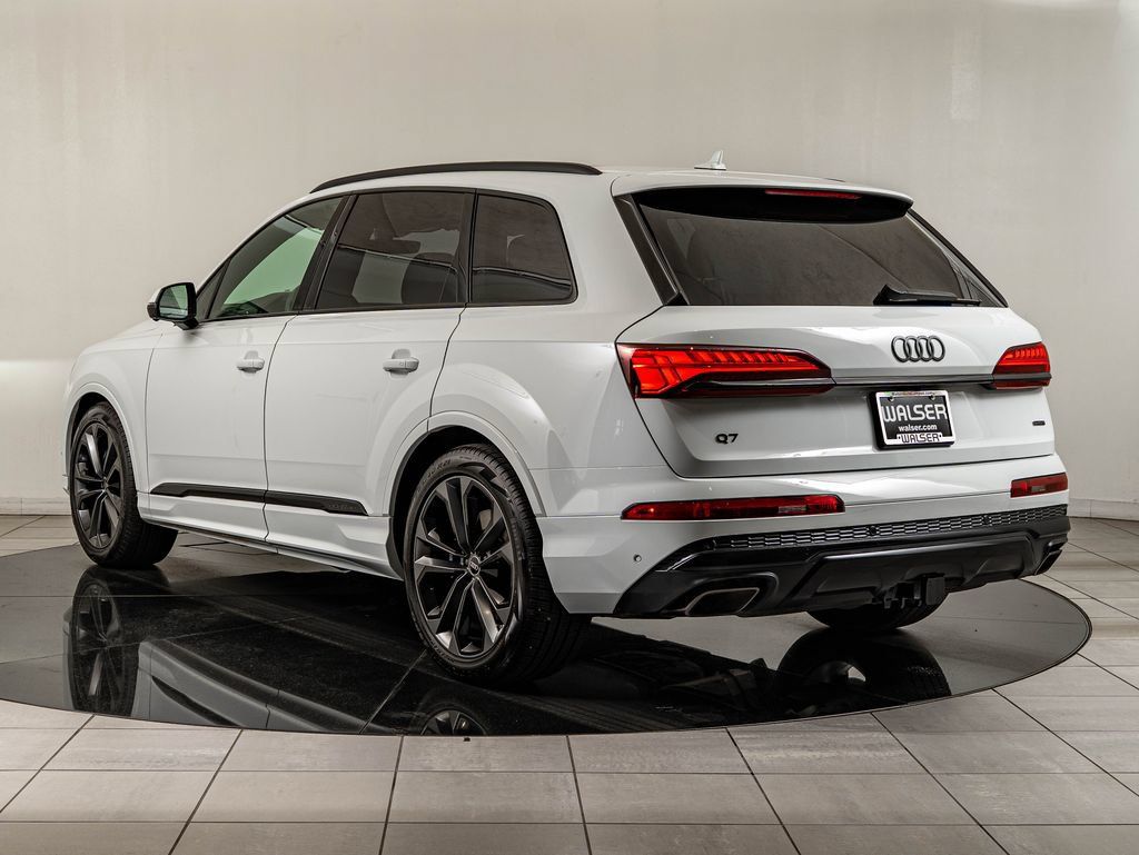 Used 2025 Audi Q7 3.0T Premium Plus w/ Premium Plus Package AWD/4WD image 7