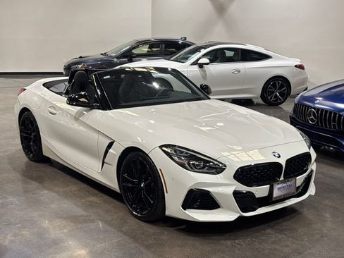 Used 2020 BMW Z4 sDrive30i w/ M Sport Package RWD image 43