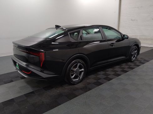 Used 2025 Kia K4 FWD image 10