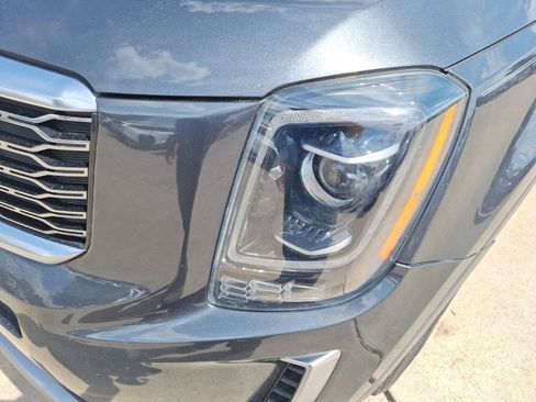 Used 2020 Kia Telluride EX w/ EX Premium Package FWD image 10