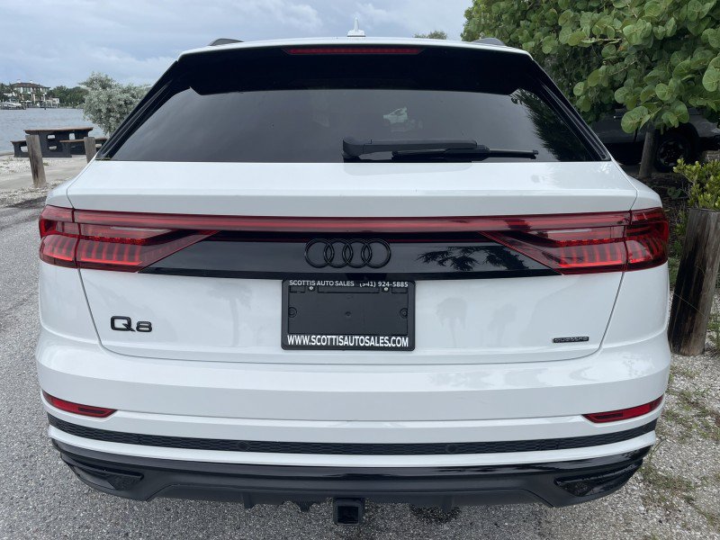 Used 2022 Audi Q8 Prestige w/ Prestige Package AWD/4WD image 36