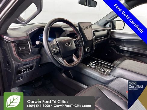 Certified 2024 Ford Expedition Max Limited image 3