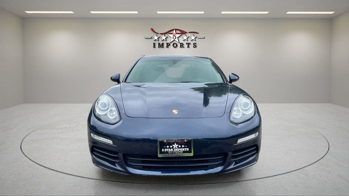 Used 2015 Porsche Panamera 4 AWD/4WD image 8