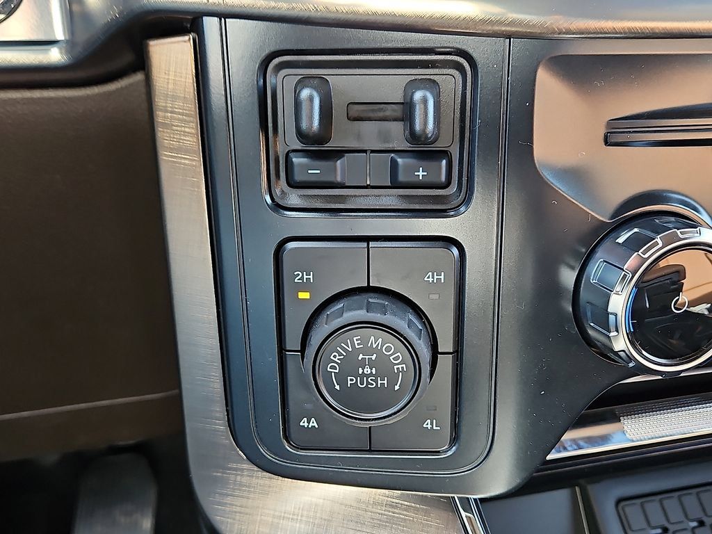 New 2026 Ford F150 King Ranch w/ Equipment Group 601A High AWD/4WD image 18