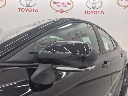 New 2026 Toyota Camry SE FWD image 17