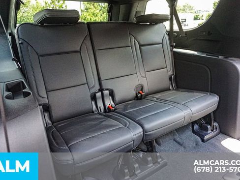 Used 2025 GMC Yukon XL Denali image 23