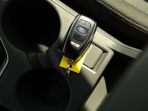 Used 2024 Subaru Crosstrek 2.0i Premium image 24