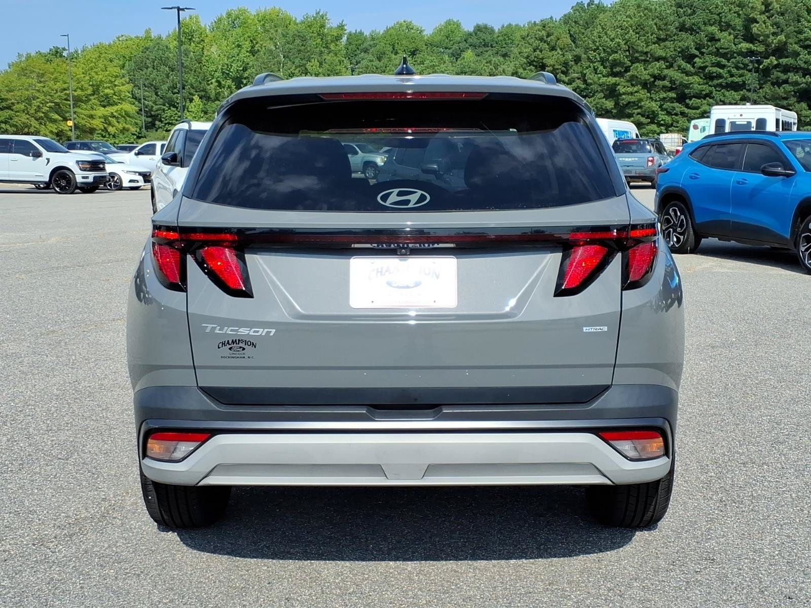 Used 2025 Hyundai Tucson SEL AWD/4WD image 24
