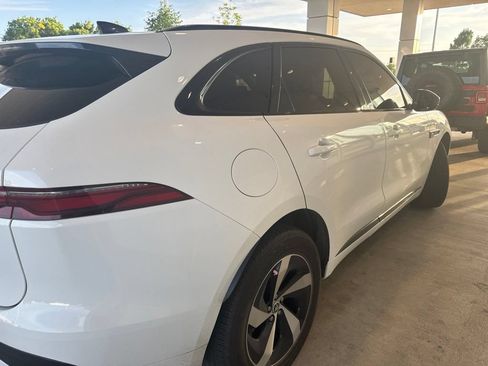 Used 2025 Jaguar F-PACE R-Dynamic S AWD/4WD image 4
