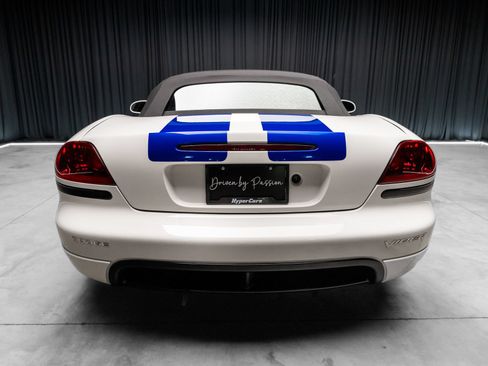 Used 2005 Dodge Viper SRT-10 RWD image 13