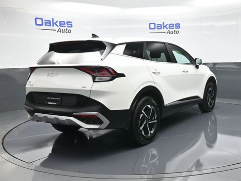 Certified 2023 Kia Sportage LX image 8