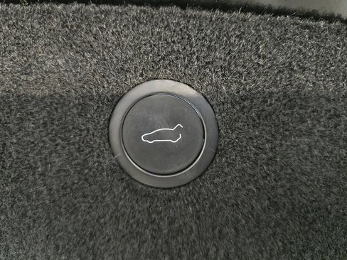 Used 2022 Tesla Model X Plaid AWD/4WD image 13