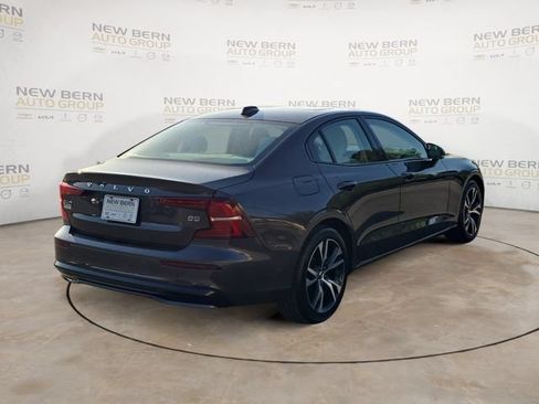Certified 2025 Volvo S60 B5 Plus FWD image 5