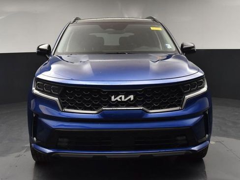 Certified 2023 Kia Sorento SX image 3