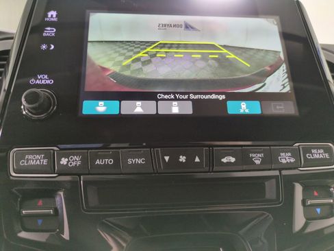 Certified 2023 Honda Odyssey Elite image 24