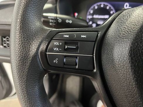 Used 2024 Honda Accord EX image 25