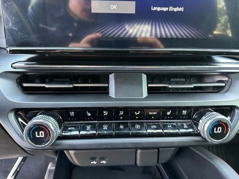 Used 2024 Acura ZDX A-Spec image 21