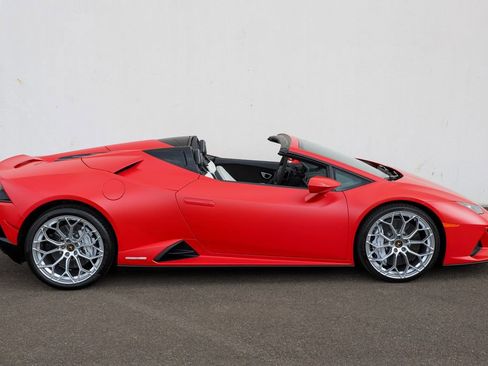 Used 2024 Lamborghini Huracan EVO AWD/4WD image 20