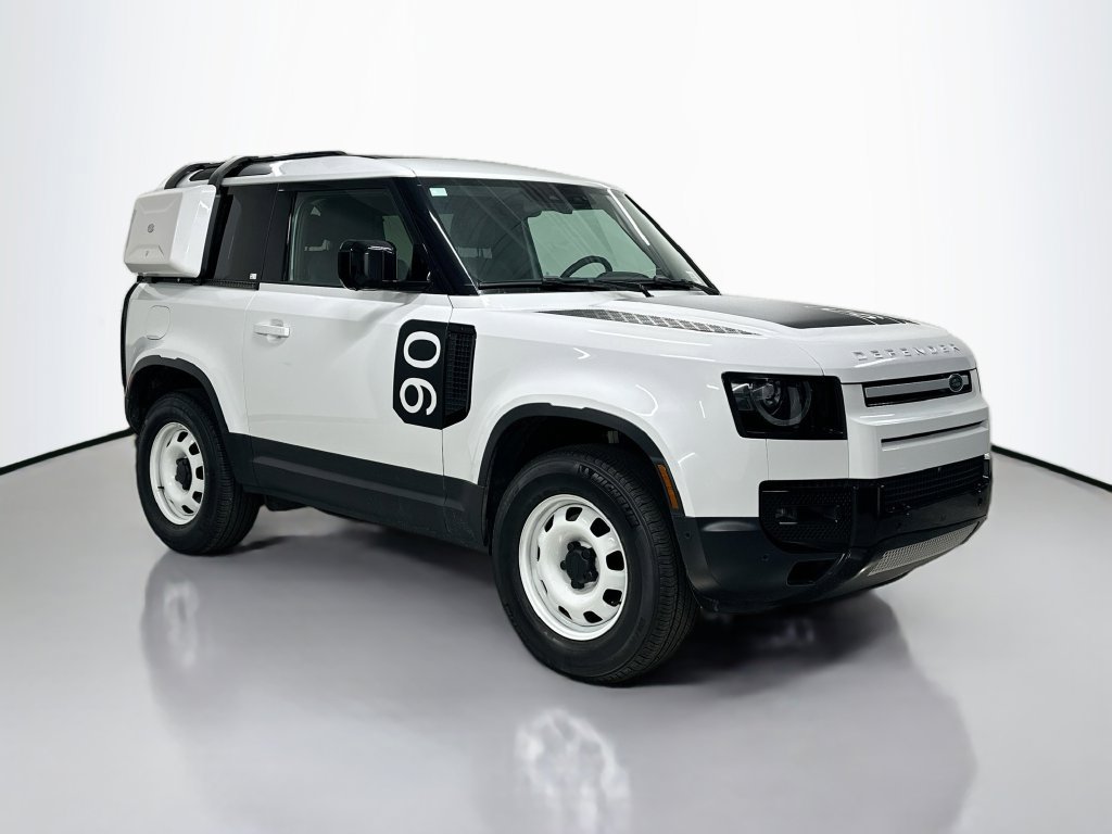 Used 2024 Land Rover Defender 90 S AWD/4WD image 7