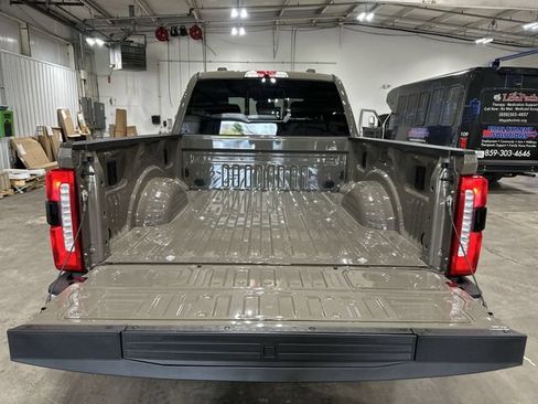 New 2026 Ford F250 Lariat w/ Chrome Package AWD/4WD image 24