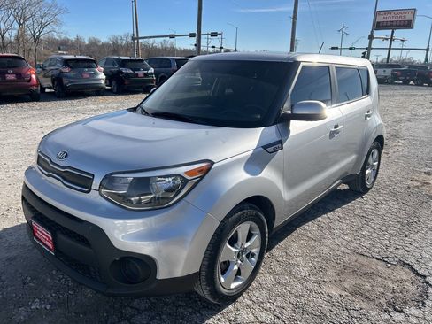 Used 2018 Kia Soul w/ Convenience Package image 22