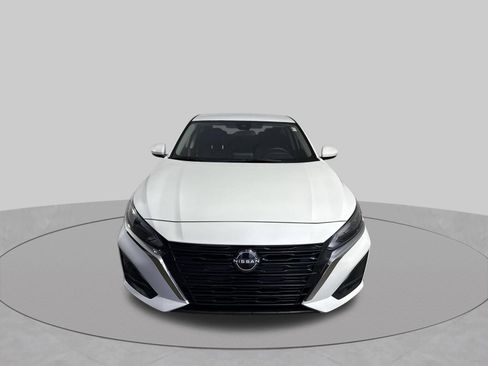 Used 2023 Nissan Altima 2.5 SV AWD/4WD image 24