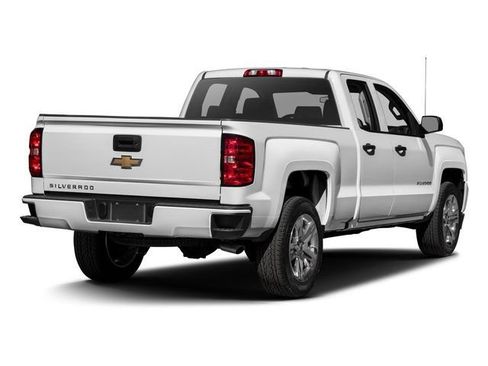 Used 2017 Chevrolet Silverado 1500 Custom w/ Custom Convenience Package RWD image 38