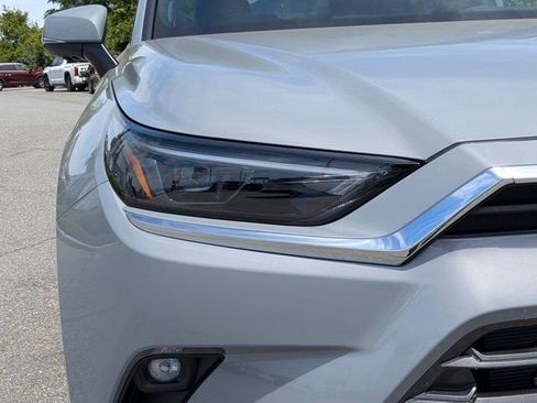 New 2026 Toyota Grand Highlander AWD Hybrid image 10