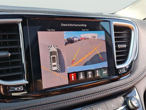 Used 2026 Chrysler Pacifica Pinnacle w/ Trailer Tow Group image 20