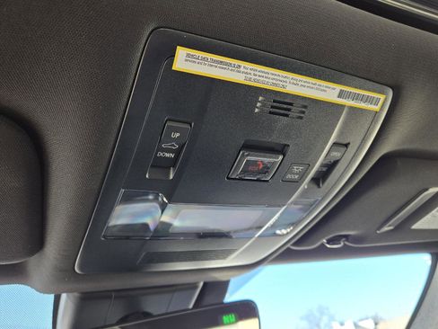 Used 2022 Lexus UX 250h w/ Premium Package image 28