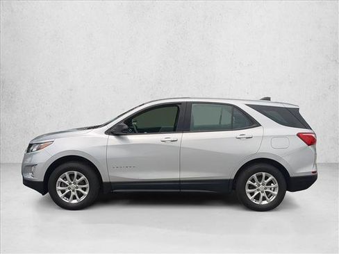 Used 2019 Chevrolet Equinox LS AWD/4WD image 9