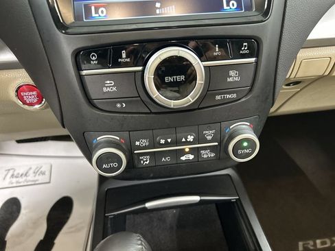 Used 2017 Acura RDX w/ Technology Package AWD/4WD image 17