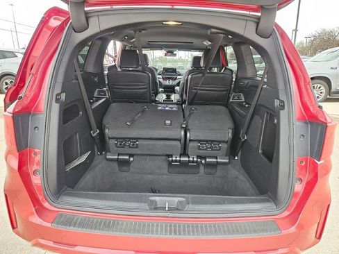 Used 2025 Honda Odyssey Sport-L image 25