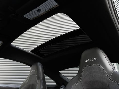Certified 2025 Porsche 911 Carrera 4 GTS AWD/4WD image 16