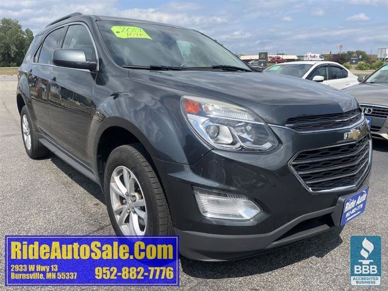 Used 2017 Chevrolet Equinox LT w/ Convenience Package AWD/4WD image 3