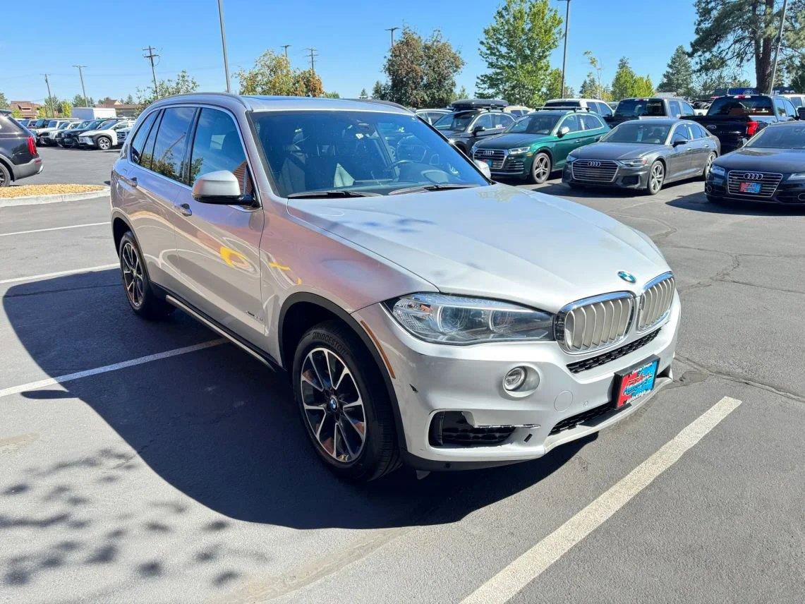 Used 2018 BMW X5 xDrive35i w/ M Sport Package AWD/4WD image 7