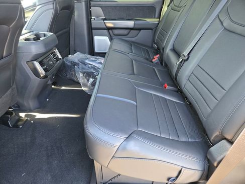 New 2025 Ford F250 Platinum w/ Tremor Off-Road Package image 9