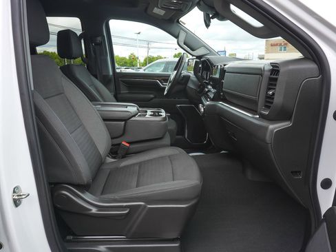 Used 2023 GMC Sierra 1500 Elevation w/ X31 Off-Road Package AWD/4WD image 37